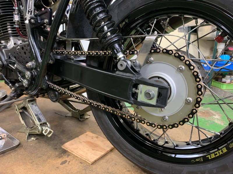 XJR400 スイングアーム