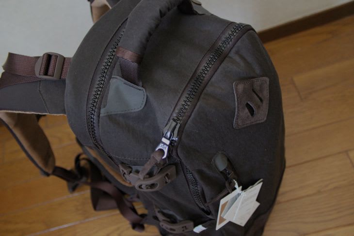 その双肩に新素材 【 visvim LAMINA 20L バックパック 】 - my その双肩に新素材 【 visvim LAMINA 20L バックパック 】 - my