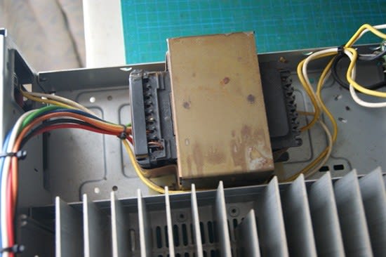 KENWOOD KA-5020 - ガラクタな部屋