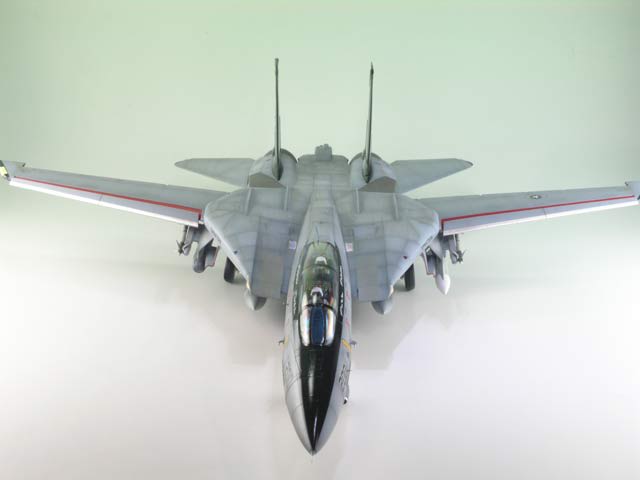 ハセガワ 1/48《F-14トムキャット VF-14 ``TOPHATTERS``》【完成 ハセガワ 1/48《F-14トムキャット VF-14 ``TOPHATTERS``》【完成