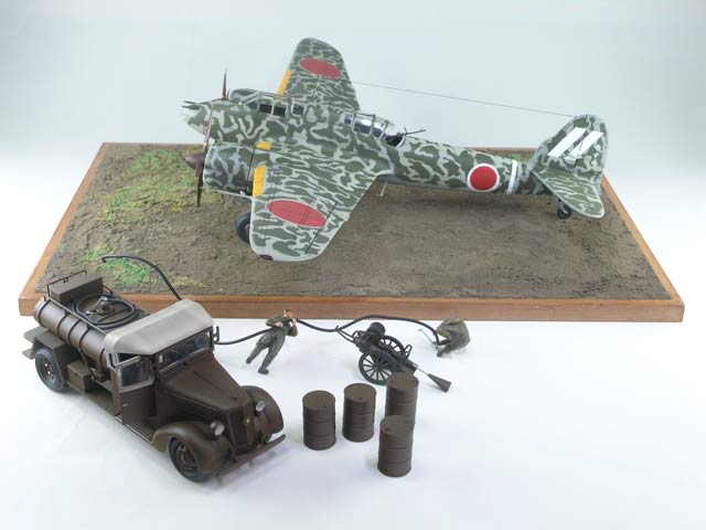 ハセガワ 1/48 川崎 キ45改 二式複座戦闘機 屠龍 甲型 w/いすず TX40型 給油車 【完成品】 - kitkitの模型ブログ
