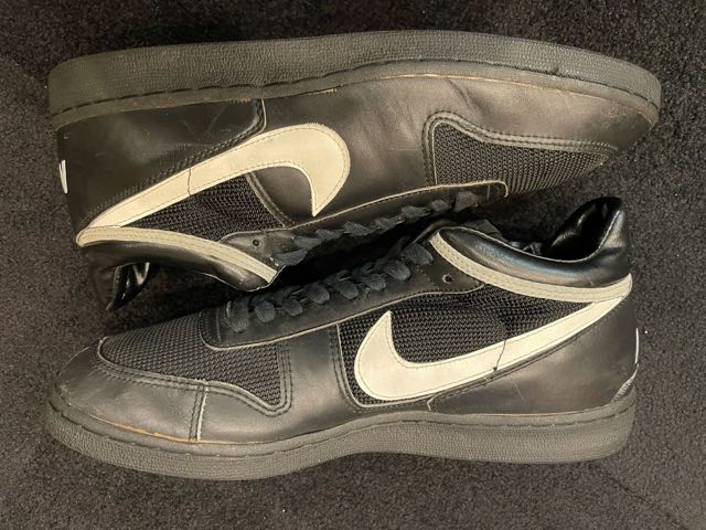 Nike division trainers best sale