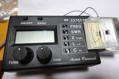 アンテナアナライザー NanoVNA から RF ANALYST RF-1 へ
