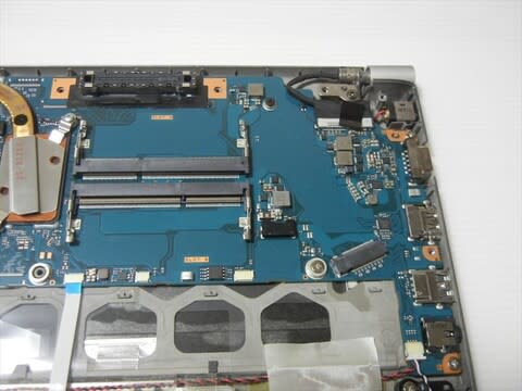 【ラッピング無料】 フル分解。（TOSHIBA dynabook pc_sugiの - R63/B（その2）） 12インチ～