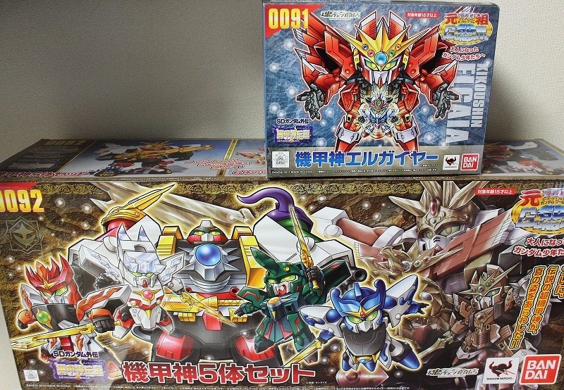 元祖SDガンダム 機甲神5体セットの箱とパーツ - 城西ドンガルドン 元祖SDガンダム 機甲神5体セットの箱とパーツ - 城西ドンガルドン