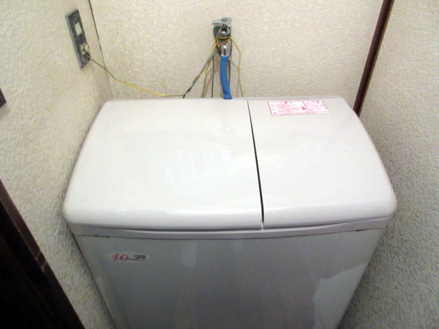 日立の2槽式洗濯機ご使用で故障→2槽式をご希望で寸法確認 日立の2槽式洗濯機ご使用で故障→2槽式をご希望で寸法確認