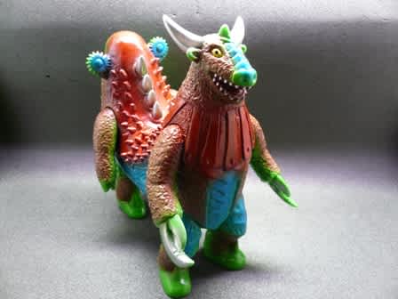 ジャンボキング - 怪しい隣人 ～ウルトラ怪獣ソフビ～