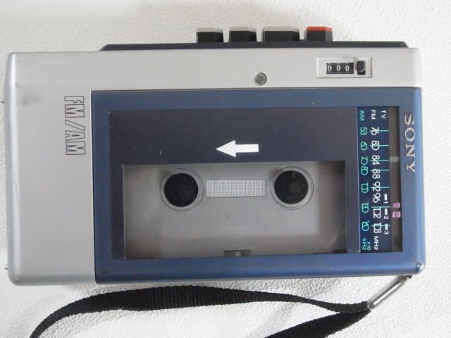 SONY, WA-11 FM/AM Cassette-corder - テレビ修理-頑固親父の SONY, WA-11 FM/AM Cassette-corder - テレビ修理-頑固親父の