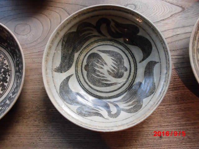 送料無料の商品 タイ北部のアンティークKalong 焼 工芸品