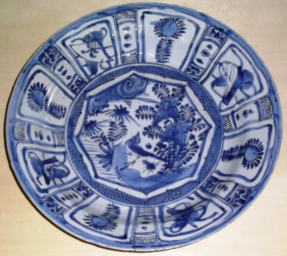 【即納】 古染付 芙蓉手花鳥紋大皿 - 夜噺骨董談義 コレクション