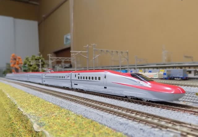 KATOの10-1136/1137E6系秋田新幹線「スーパーこまち KATOの10-1136/1137E6系秋田新幹線「スーパーこまち