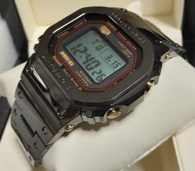G-SHOCK MRG-B5000B-1JRを購入しました - 平々凡々とした日々 G-SHOCK MRG-B5000B-1JRを購入しました - 平々凡々とした日々