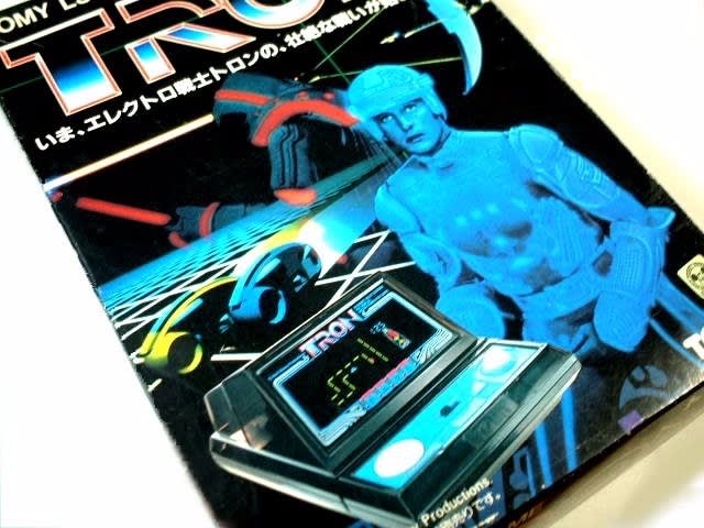 3D立体グラフィックゲーム・宇宙壮絶戦車戦・トミー - 80年代Cafe 3D立体グラフィックゲーム・宇宙壮絶戦車戦・トミー - 80年代Cafe