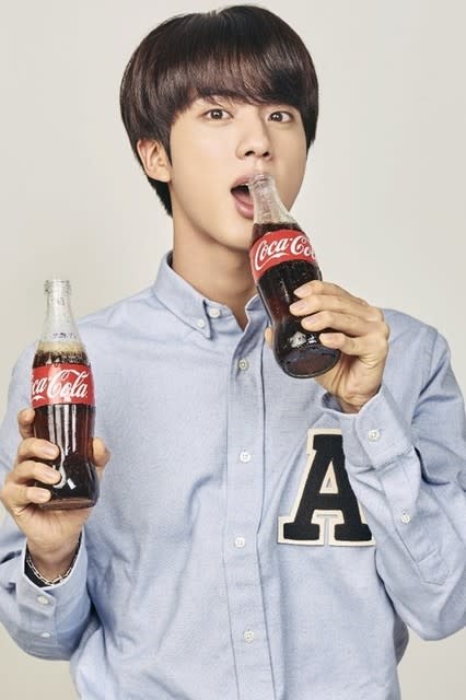BTS コカ・コーラのキャンペーンモデルに選ばれました BTS コカ・コーラのキャンペーンモデルに選ばれました