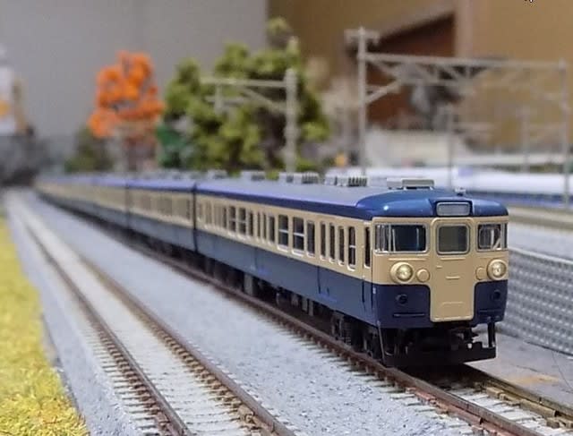 KATOの10-1118/1119 115系800番台横須賀色基本/増結