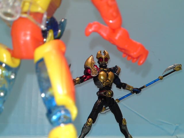 S.I.C.極魂 仮面ライダーアギト【トリニティフォーム】を S.I.C.極魂 仮面ライダーアギト【トリニティフォーム】を