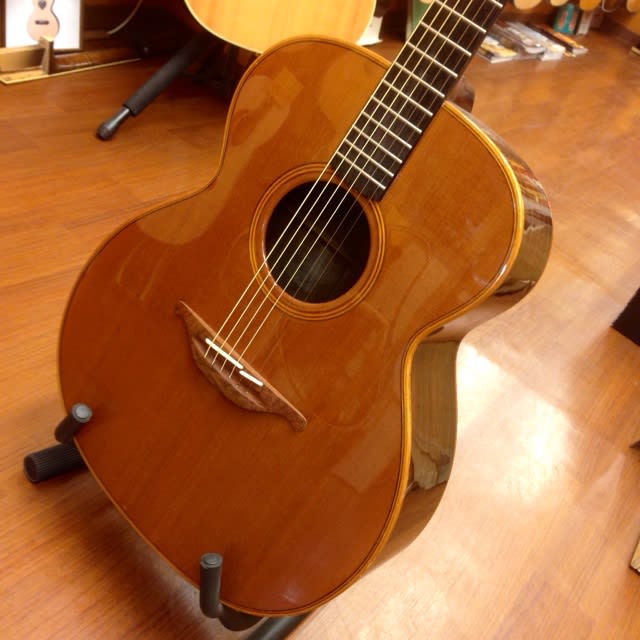 S.yairi (Lowden) YD-507 circa.1980 - 下倉楽器本店 LM 売り場 S.yairi (Lowden) YD-507 circa.1980 - 下倉楽器本店 LM 売り場