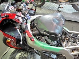 Kawasaki ニンジャ ZX-9R C型 FCRキャブレターセッティング Kawasaki ニンジャ ZX-9R C型 FCRキャブレターセッティング