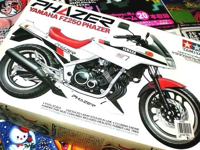 タミヤ 1/12 ヤマハ FZ250 フェーザー オートバイ シリーズ