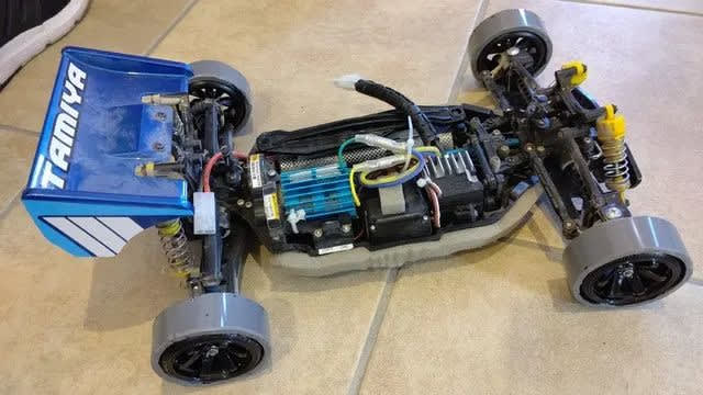 1/10電動RCバギー（TT-02B）のドリフト用タイヤ - ひとりごと
