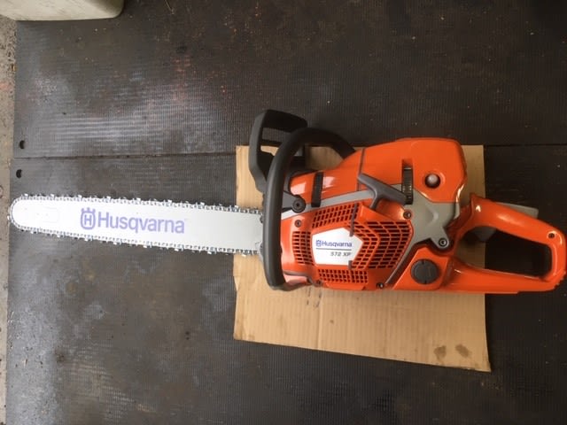 Husqvarna ハスクバーナチェンソー 572xp 70cm仕様 - 鬼農 Husqvarna ハスクバーナチェンソー 572xp 70cm仕様 - 鬼農