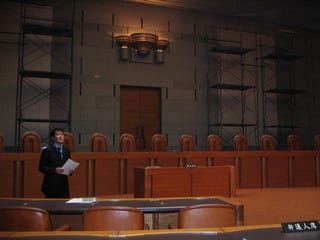 最高裁等の見学 夜明けの曳航