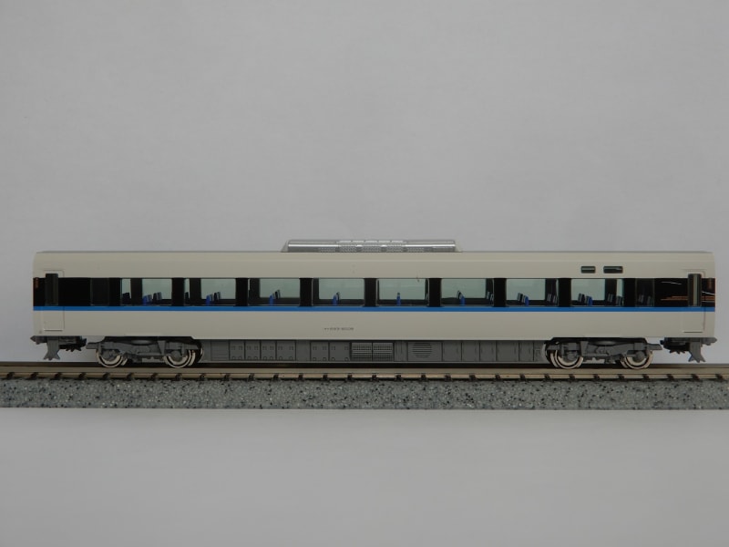 KATO 683系4000番台「サンダーバード」(リニューアル車) 入線 KATO 683系4000番台「サンダーバード」(リニューアル車) 入線