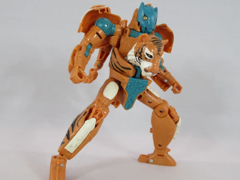 TFキングダム ボイジャークラス ミュータントタイガトロンを