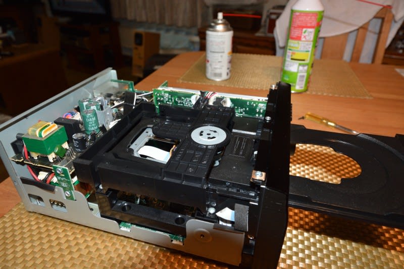 DENON RCD-M41とKENWOOD DP-6020 - 中年男の一言 「ヒデの日常」 DENON RCD-M41とKENWOOD DP-6020 - 中年男の一言 「ヒデの日常」