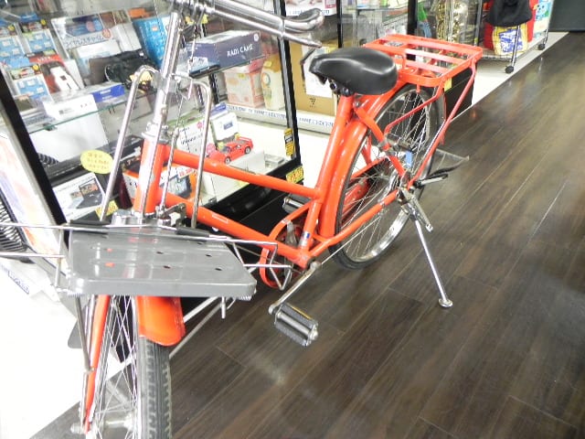 郵便局払下げ 真っ赤な自転車入荷しました! - リサイクル 郵便局払下げ 真っ赤な自転車入荷しました! - リサイクル