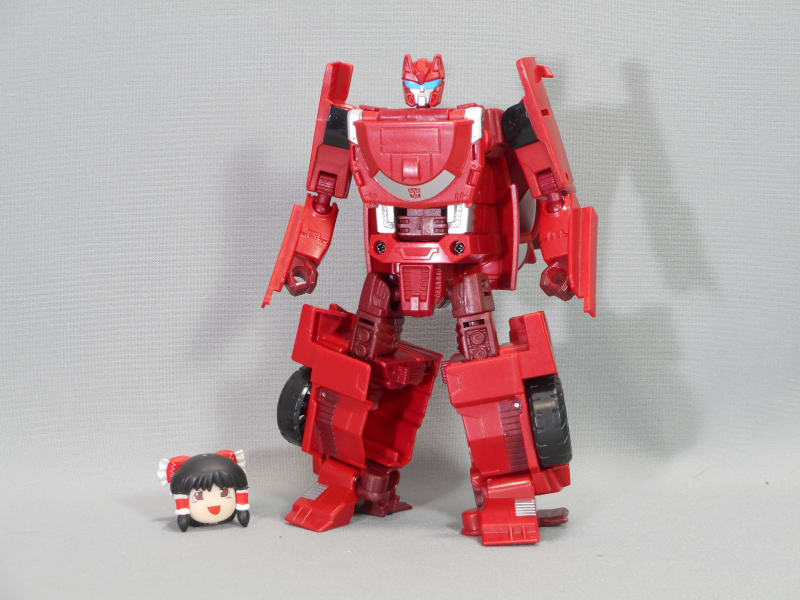 TFユナイトウォリアーズ デラックスクラス ライトスピードを