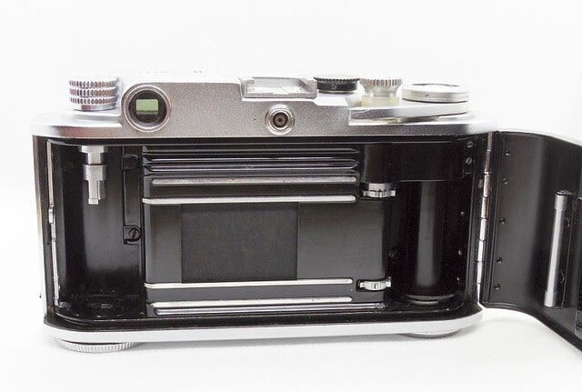一味違うライカマウントRF機 minolta-35IIB - 迷レンズ探訪 一味違うライカマウントRF機 minolta-35IIB - 迷レンズ探訪