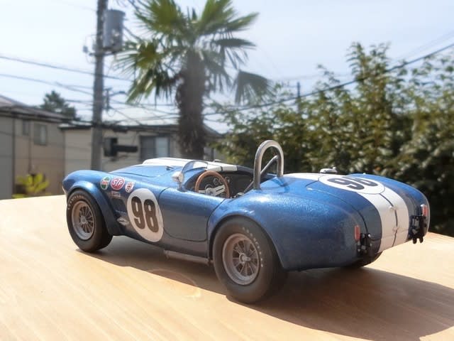ケンマイルズ 1/25 コブラUSRRCレーサー 完成！ - sportscar graphic