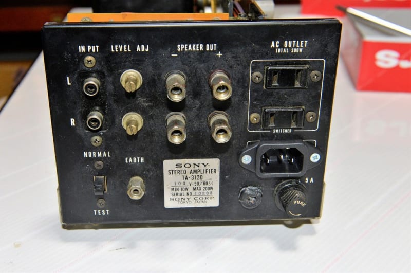 SONY TA-3120(1965年製)の電源インレット化 - Mr.トレイルの SONY TA-3120(1965年製)の電源インレット化 - Mr.トレイルの