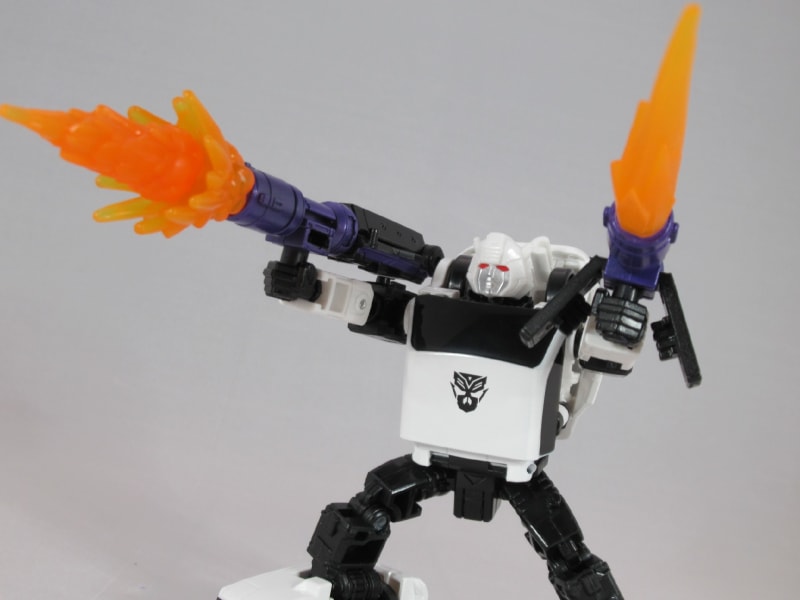 TFジェネレーションセレクト デラックスクラス バグバイトを