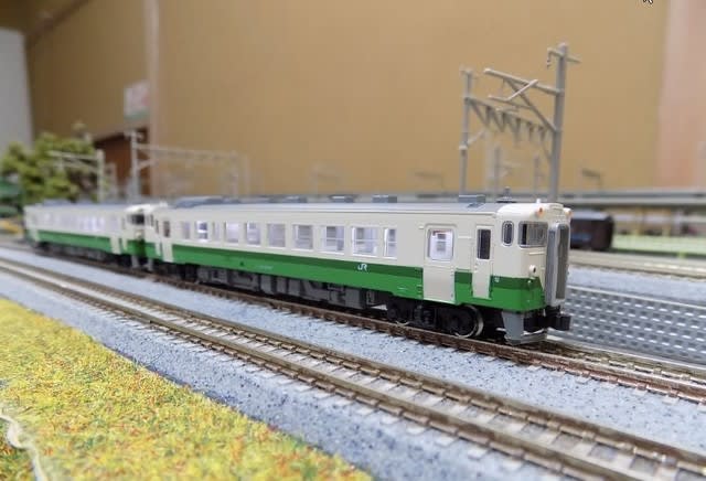 KATOの10-342 キハ40系（東北地域本社色）2両セットを