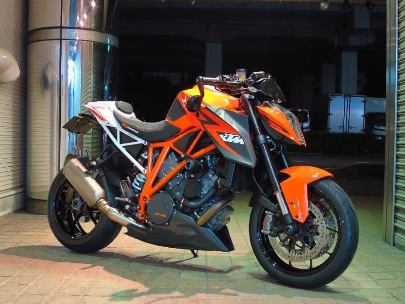 BEAST-1 USED KTM 1290 SUPER DUKE R 2015 調教を拒んだ猛獣 BEAST-1 USED KTM 1290 SUPER DUKE R 2015 調教を拒んだ猛獣