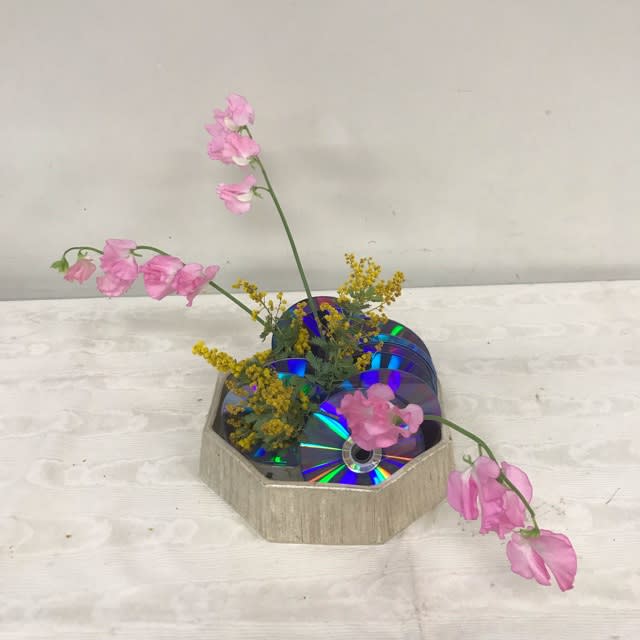 190308 3月 第1回 応用花型・自由花 - 作楽会 いけばな 草月流