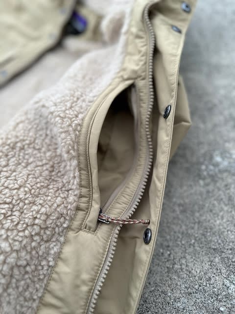 秋冬に色々なシーンに大活躍してくれる一枚ですね！ - boysmarket