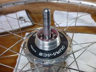 トラックハブ グリスアップ DURA-ACE HB-7600 - Kinoの自転車日記