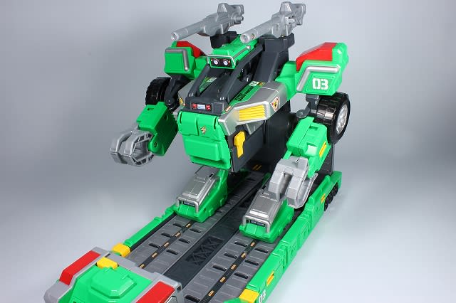 トミカ ハイパーグリーンレンジャー レンジャートレーラー