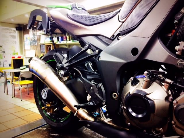 BODIS】Z1000スリップオンマフラー 苦しく