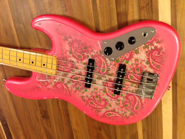 Fender Japan / JB62-PRD Pink Paisley - on Bass+ Fender Japan / JB62-PRD Pink Paisley - on Bass+