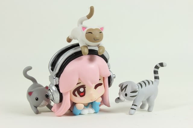 すーぱーそに子のデフォルメマスコットがクレーンゲーム景品で