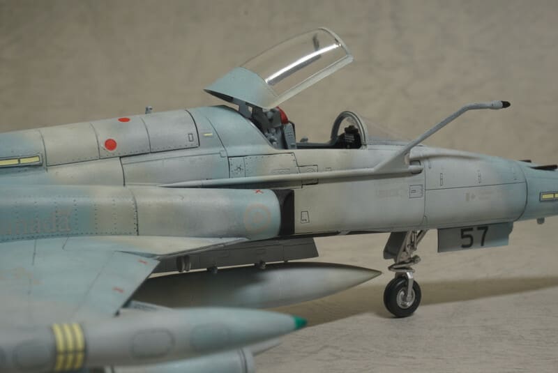 Amazon | キネティック 1/48 カナダ空軍 CF-5A フリーダム