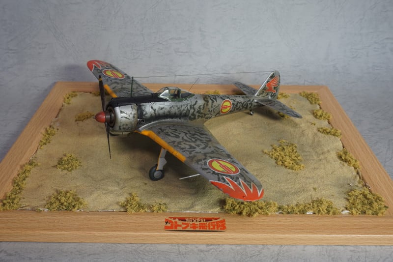 1/48】一式戦闘機隼一型 キリエ機（荒野のコトブキ飛行隊）【ギャラリー】 - 黒鉄重工