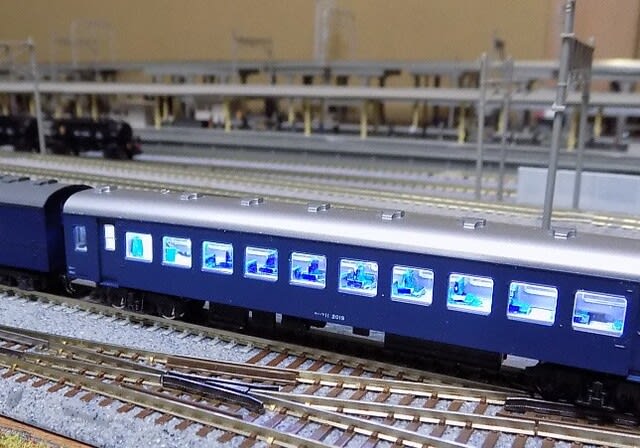 KATOの製品を中心に纏めた43系急行「みちのく」を弄る