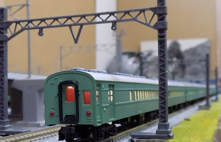 MICROACEの A5230/31 EF58-57/スハ44系客車「つばめ」青大将