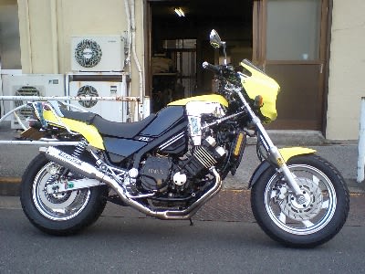 期間限定のお買い得商品 FZX750マフラー値下げ可 売買されたオークション情報 厳つく パーツ