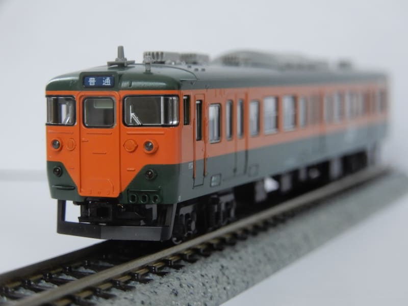 KATO 113系2000番台湘南色(JR仕様)・(JR東海・T編成)・サロ110 350番台 入線 - ブログ人Ginga